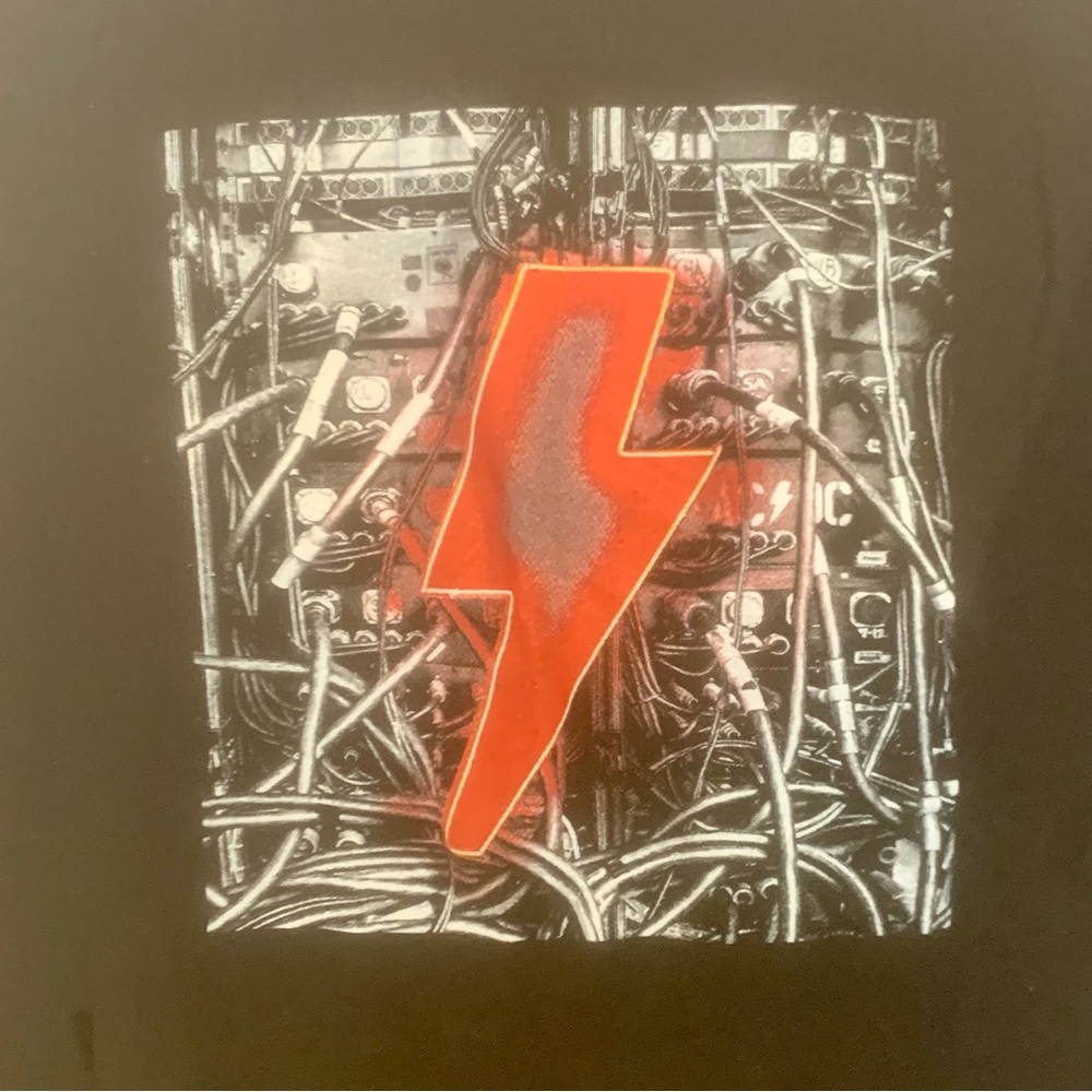 AC/DC Concert Tee - Picture 6 of 8